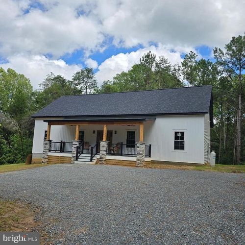 972 Days Bridge Rd, Mineral, VA, 23117-4985 | Card Image