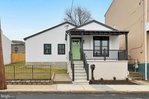 1308 Mount Hope Ave, POTTSVILLE, PA, 17901-1409 | Card Image