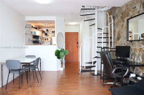 apt-512-7801 Ne 4th Ct, Miami, FL, 33138-4595 | Card Image