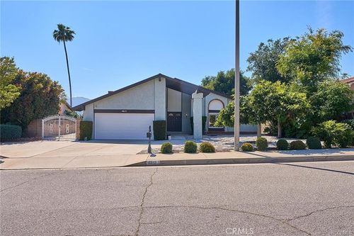 4615 Leir Dr, La Canada Flintridge, CA, 91011 | Card Image
