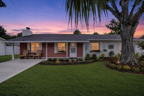 5010 Stolls Ave, TAMPA, FL, 33615-4426 | Card Image