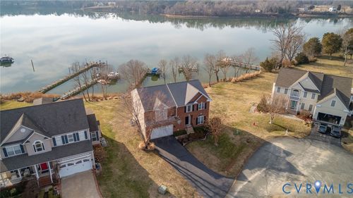 175 Shellfield Ln, Colonial Beach, VA, 22443-6129 | Card Image