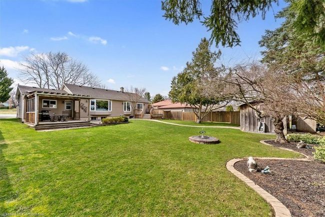 13 Lorimer St, House other with 3 bedrooms, 2 bathrooms and 7 parking in Fonthill ON | Image 39