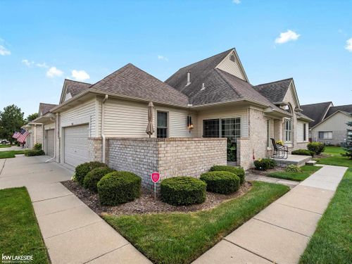 13361 Wyndemere Circle, Sterling Heights, MI, 48313 | Card Image