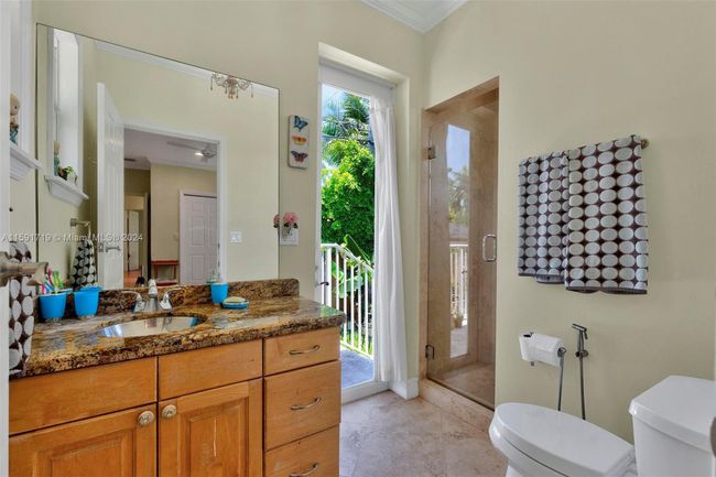 7431 Center Bay Dr, House other with 3 bedrooms, 3 bathrooms and null parking in North Bay Village FL | Image 19