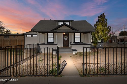 712 W Court Ave, Las Cruces, NM, 88005-2525 | Card Image