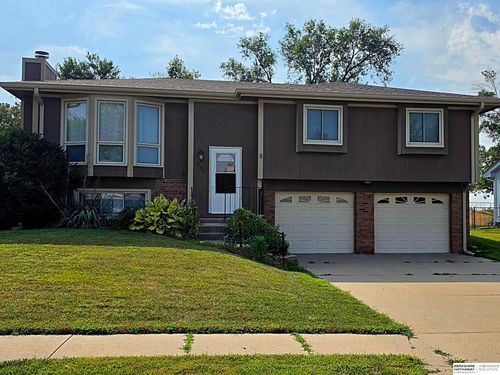 500 Fort St, Papillion, NE, 68046-3504 | Card Image