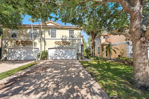 9091 Villa Palma Lane, Palm Beach Gardens, FL, 33418 | Card Image