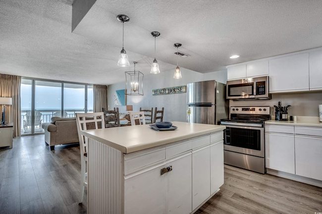 UNIT-806 - 1012 N Waccamaw Dr, Condo with 1 bedrooms, 2 bathrooms and null parking in Murrells Inlet SC | Image 4