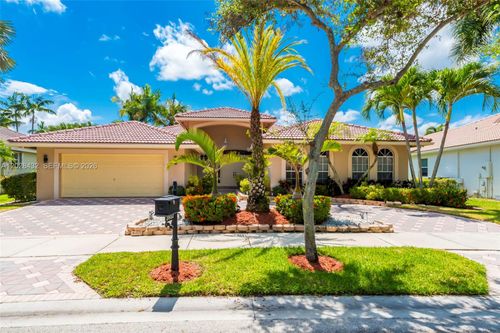 3852 Oak Ridge Cir, Weston, FL, 33331-3701 | Card Image