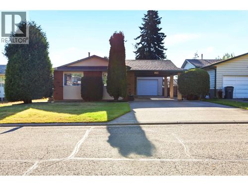 176 Thacker Crescent, Prince George, BC, V2M6G4 | Card Image