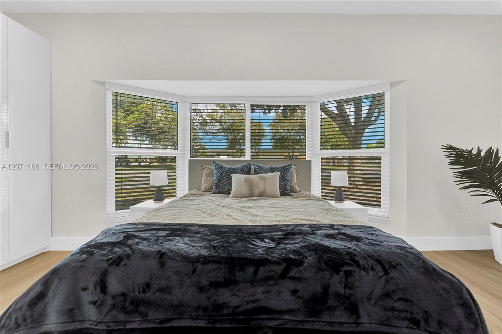 Residential Lease in Sunrise 4