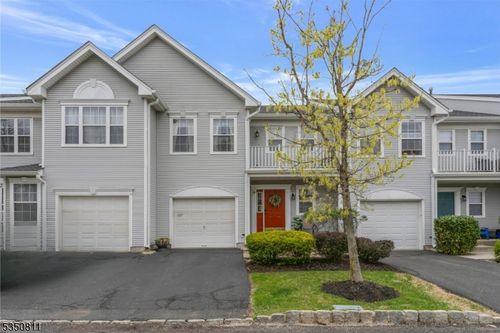 227 Marcia Way, Bridgewater, NJ, 08807-5685 | Card Image