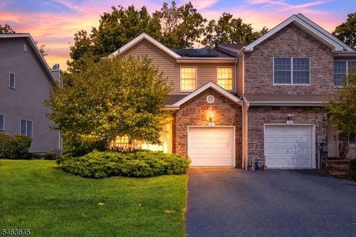 167 Raymound Blvd, Parsippany, NJ, 07054-3451 | Card Image