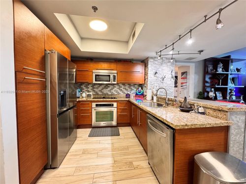 apt-1203n-2641 N Flamingo Rd, Sunrise, FL, 33323-1739 | Card Image