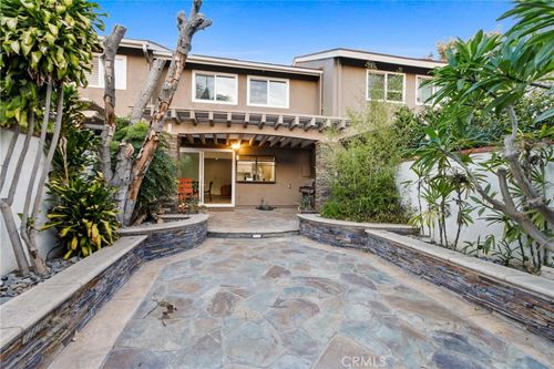 11240 Dover Way, Stanton, CA, 90680-2918 | Card Image