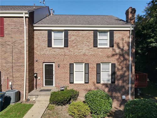 32 Bracken Pl, Pittsburgh, PA, 15239-2547 | Card Image