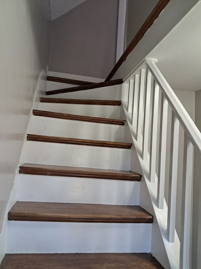 27 Hill St, House other with 3 bedrooms, 2 bathrooms and 4 parking in Raynham MA | Image 13