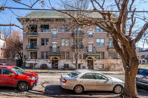 unit-a-1483 Saint James Ct, Louisville, KY, 40208-2145 | Card Image