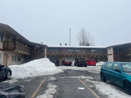 3124 Richmond Ave, Anchorage, AK, 99508-1054 | Card Image