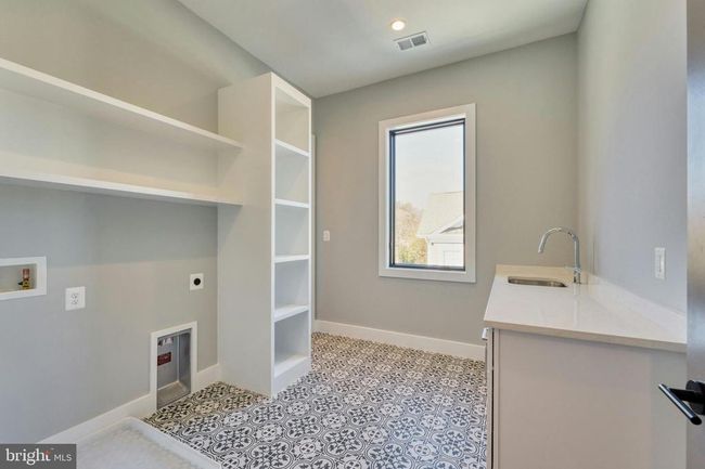 1100 Balls Hill Rd, House other with 7 bedrooms, 7 bathrooms and null parking in MCLEAN VA | Image 45