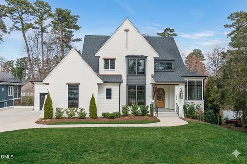 812 Manchester Dr, Raleigh, NC, 27609-5149 | Card Image