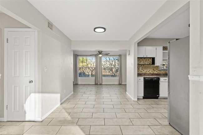 Dining Area | Image 7