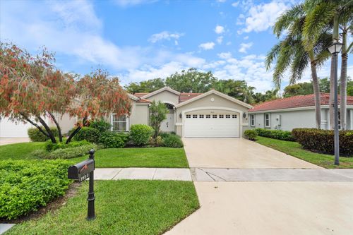 9950 Harbour Lake Cir, Boynton Beach, FL, 33437-3821 | Card Image