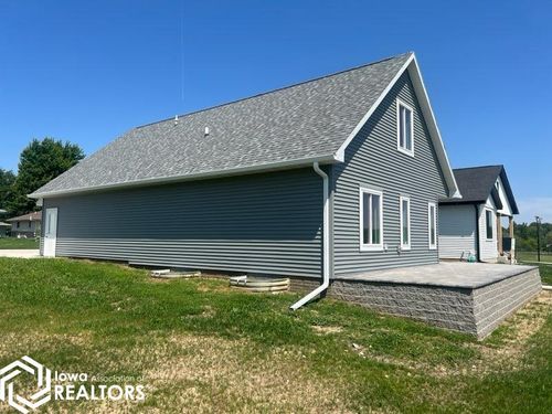 1004 Magnolia Dr, Manning, IA, 51455-2000 | Card Image