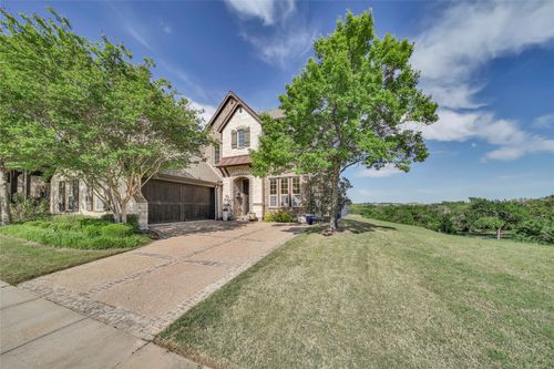 409 Grail Castle Dr, Lewisville, TX, 75056-5413 | Card Image