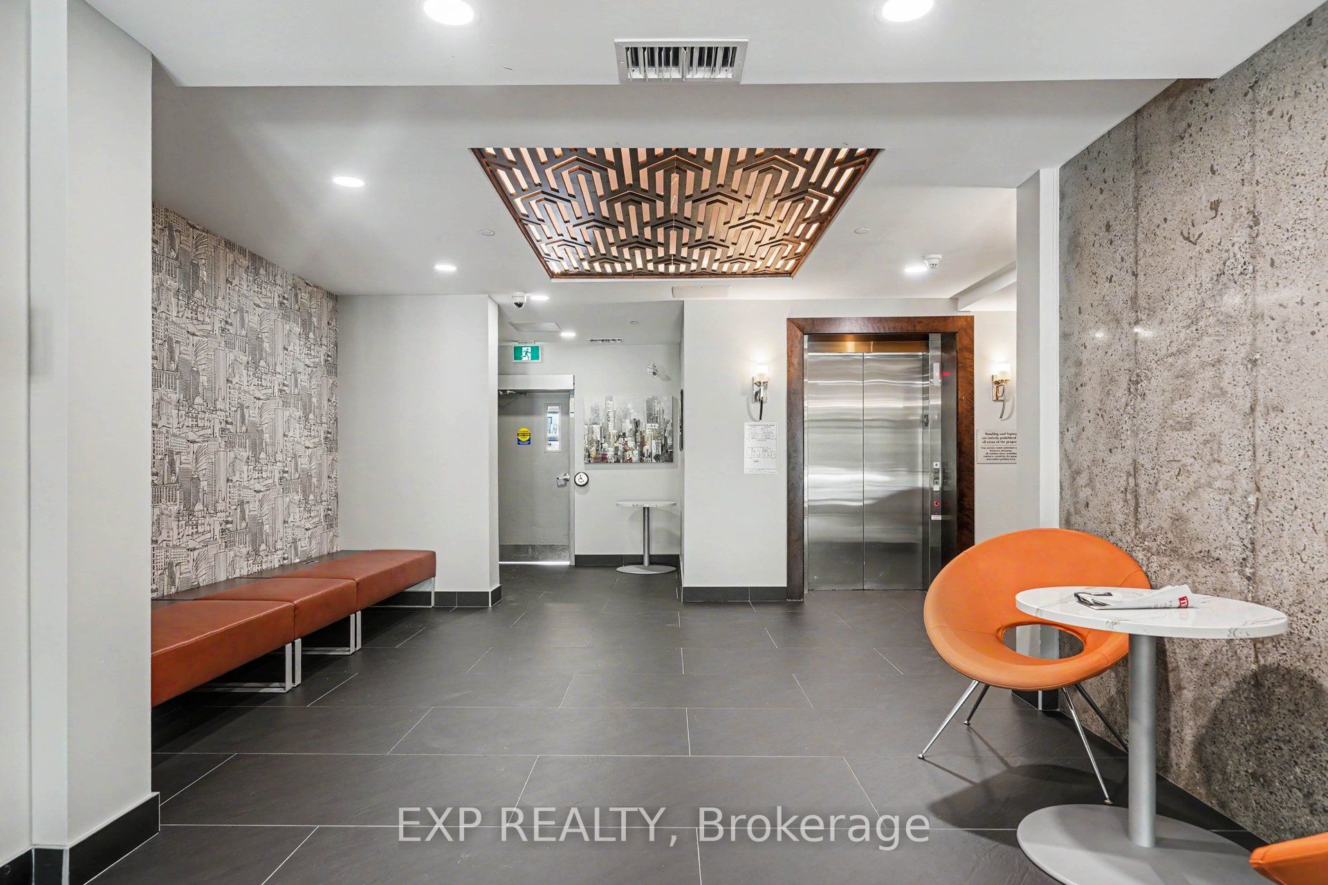 Residential in Barrhaven 5