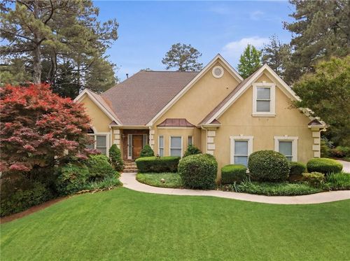 3725 Ridgeway Ter, Suwanee, GA, 30024-1085 | Card Image