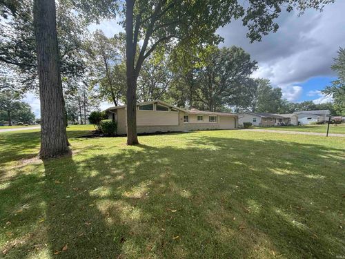 928 Straford Rd, New Haven, IN, 46774-2526 | Card Image