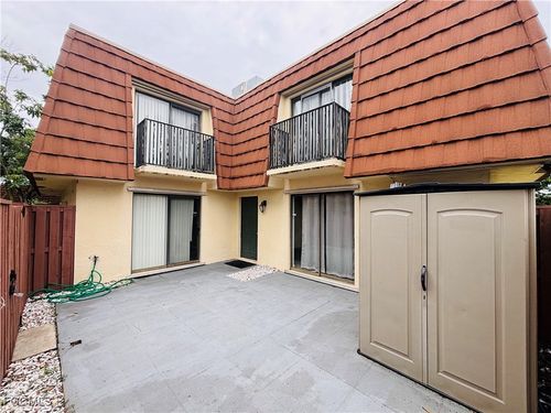 apt-2-5201 Cedarbend Dr, FORT MYERS, FL, 33919-7512 | Card Image