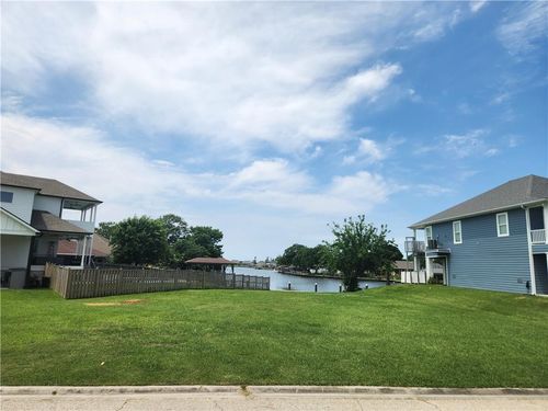 222 Windward Passage St, Slidell, LA, 70458-9160 | Card Image