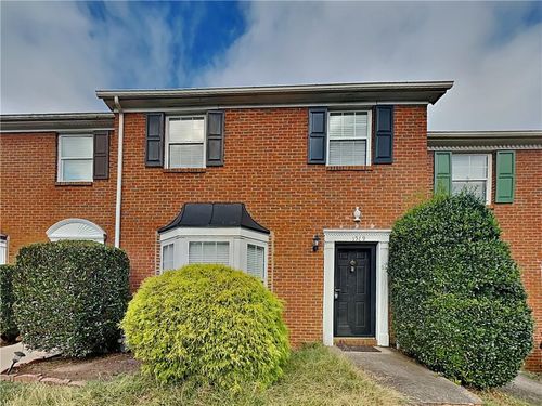 1569 Paces Ferry North Dr Se, Smyrna, GA, 30080-8286 | Card Image
