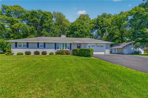 136 Grouse Dr, BATH, PA, 18014-9124 | Card Image
