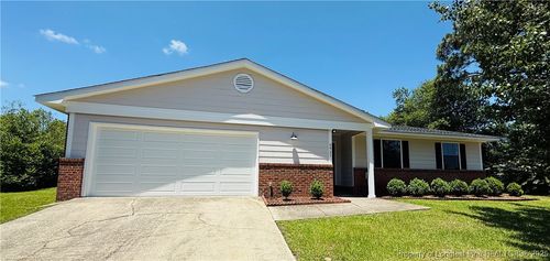 6927 Wickersham Dr, Fayetteville, NC, 28314-5152 | Card Image