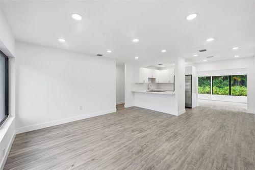 1812 Sw 30th St, Fort Lauderdale, FL, 33315-2732 | Card Image