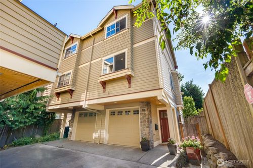 a-1414 4th Ave W, Seattle, WA, 98119-3318 | Card Image