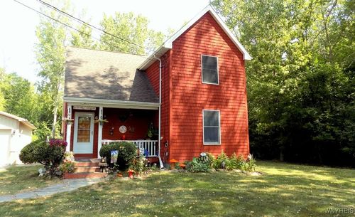 6353 Dale Rd, Newfane, NY, 14108-9762 | Card Image