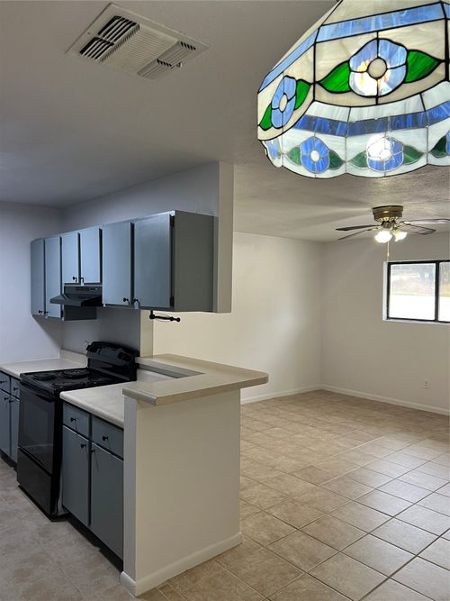 apt-c-1301 Greenlawn Pkwy, Blanco, TX, 78606-4333 | Card Image