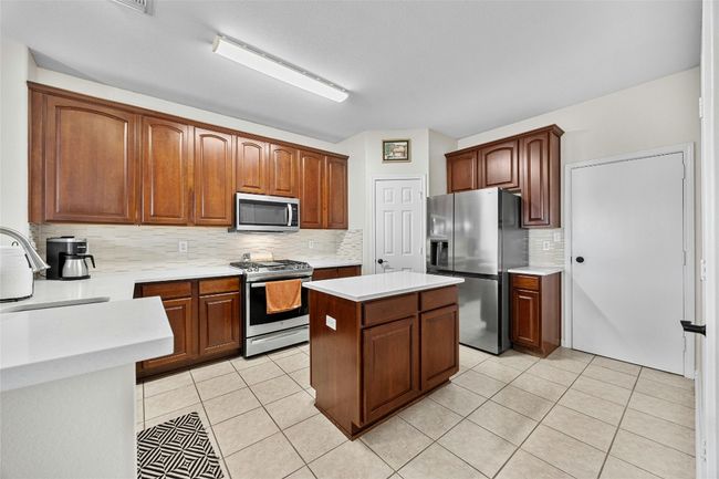 APT-305 - 1101 E Parmer Ln, Condo with 3 bedrooms, 3 bathrooms and 2 parking in Austin TX | Image 10
