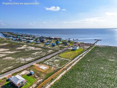 53-52-53 Northview Dr, Rockport, TX, 78382-9344 | Card Image