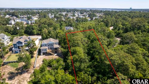 205 Old Holly Ln, Kill Devil Hills, NC, 27948-8687 | Card Image