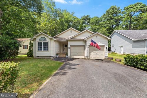 113 Seafarer Ln, OCEAN PINES, MD, 21811-1851 | Card Image