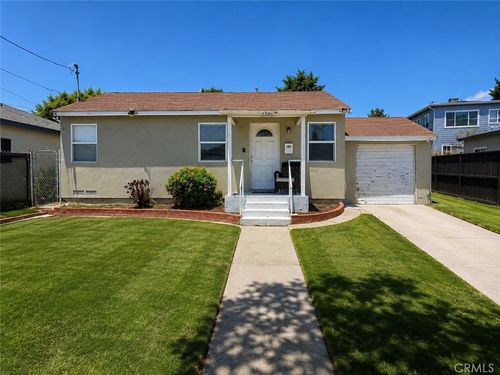 2345 W Cameron St, Long Beach, CA, 90810-2015 | Card Image