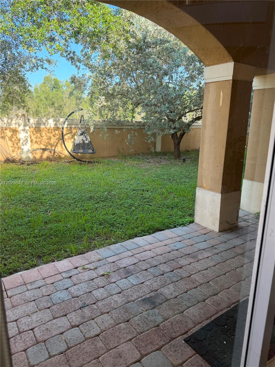 Residential Lease in Miami 3