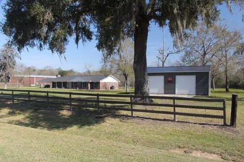 1510 County Road 878, Sweeny, TX, 77480-8047 | Card Image