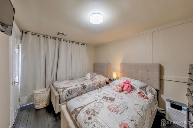 11 Mary Ave, House other with 2 bedrooms, 2 bathrooms and null parking in Fords NJ | Image 13